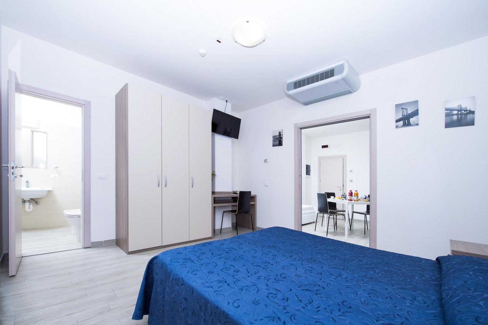 Rabbit Home Misano Adriatico Exterior foto